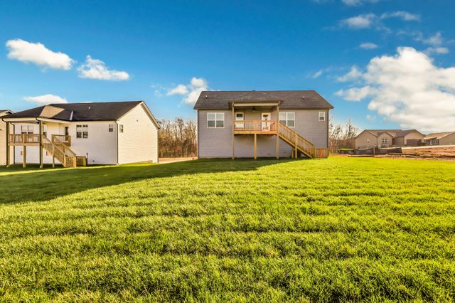 164 Leitrim Dr, Clarksville, TN 37042