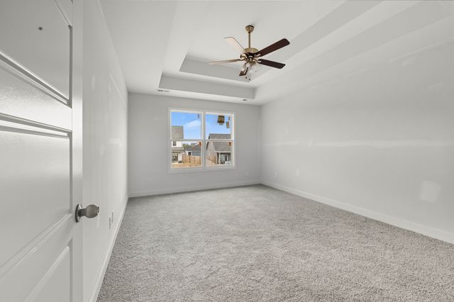 164 Leitrim Dr, Clarksville, TN 37042