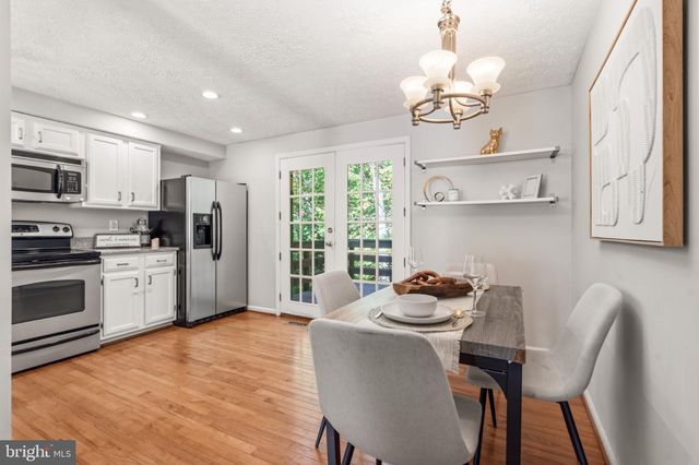 1657 FIELDTHORN DR, Reston, VA 20194