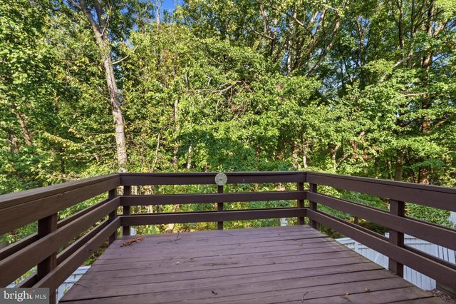 1657 FIELDTHORN DR, Reston, VA 20194