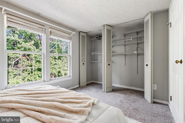 1657 FIELDTHORN DR, Reston, VA 20194