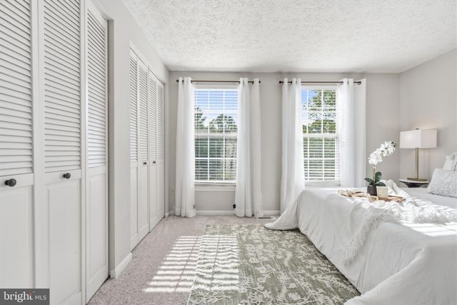 1657 FIELDTHORN DR, Reston, VA 20194