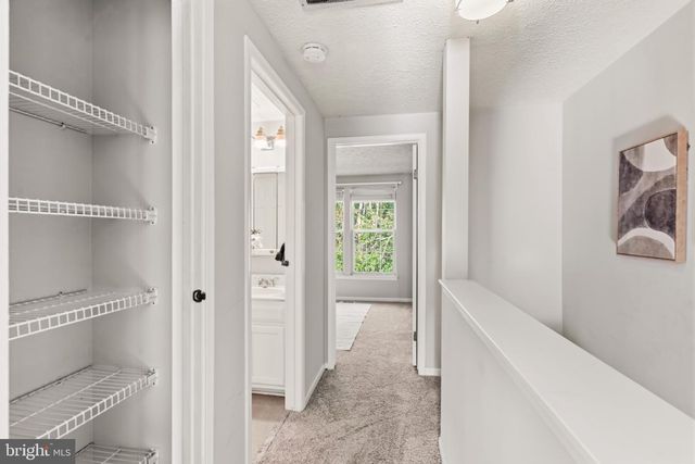 1657 FIELDTHORN DR, Reston, VA 20194