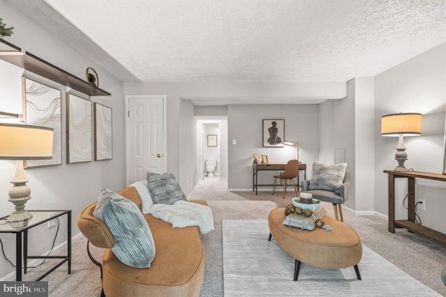 1657 FIELDTHORN DR, Reston, VA 20194