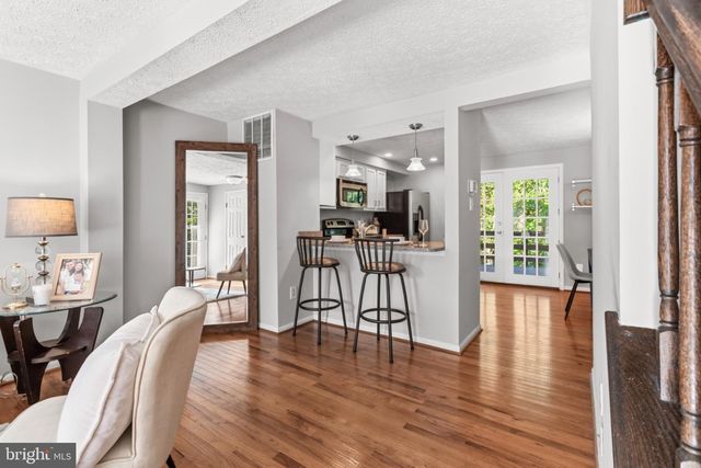 1657 FIELDTHORN DR, Reston, VA 20194