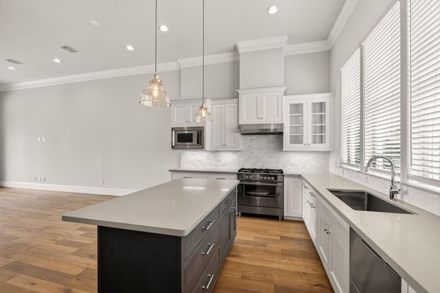 8711 Oak Kolbe Lane, Houston, TX 77080