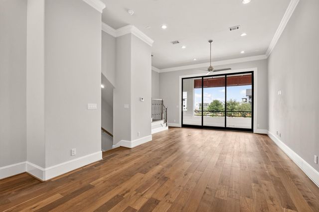 8711 Oak Kolbe Lane, Houston, TX 77080