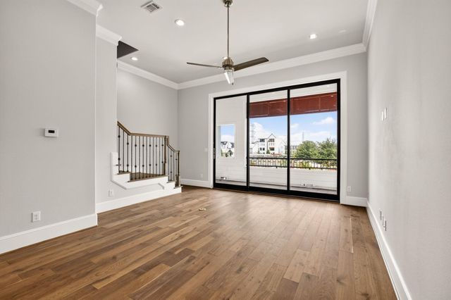 8711 Oak Kolbe Lane, Houston, TX 77080