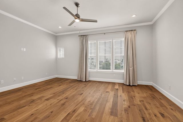 8711 Oak Kolbe Lane, Houston, TX 77080