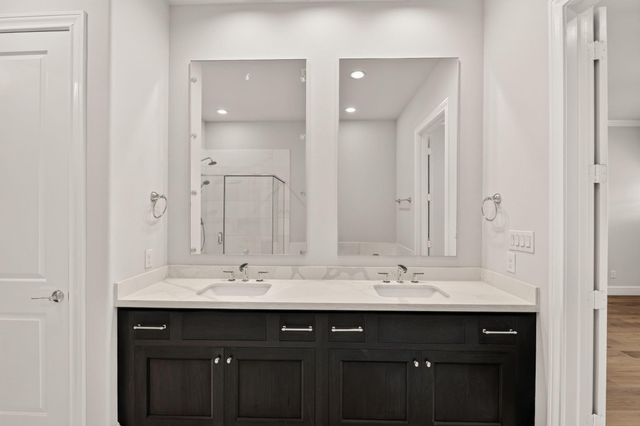 8711 Oak Kolbe Lane, Houston, TX 77080