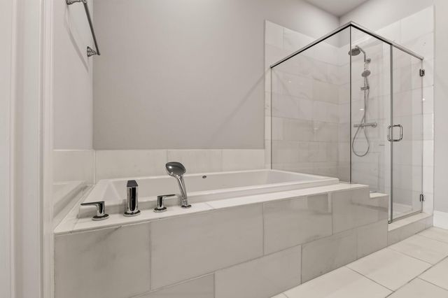 8711 Oak Kolbe Lane, Houston, TX 77080