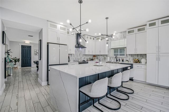 10109 STRATFORD POINTE AVENUE, Orlando, FL 32832