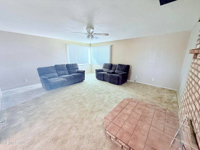 6270 Westwind Way, Fallon, NV 89406