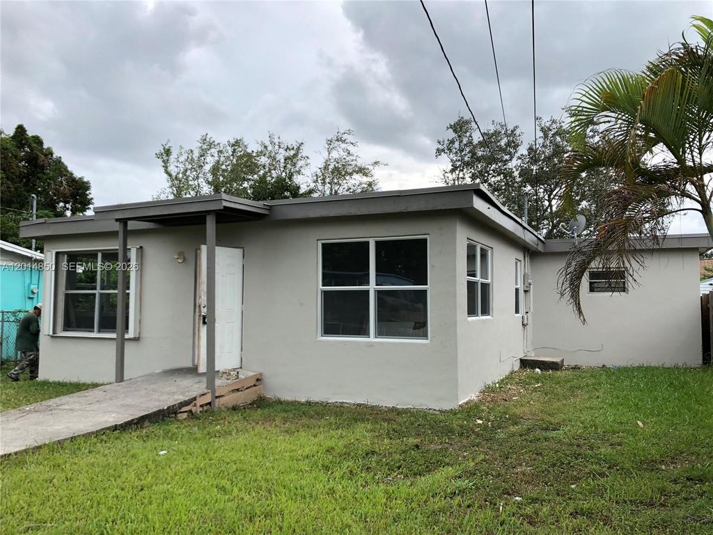 424 SW 12th Avenue, Homestead, FL 33030
