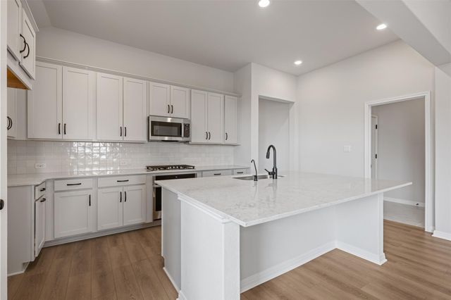 9813 Serene Bliss LN, Buda, TX 78610
