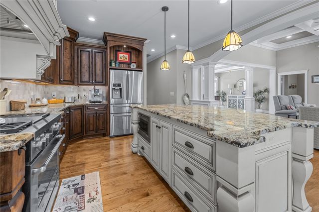 209 Crestridge Drive, Seneca, SC 29672