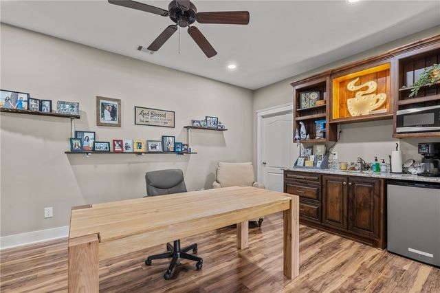 209 Crestridge Drive, Seneca, SC 29672