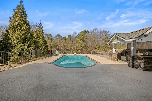 209 Crestridge Drive, Seneca, SC 29672