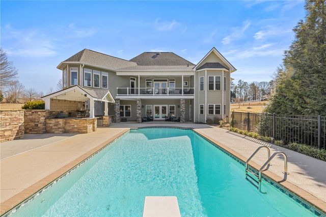 209 Crestridge Drive, Seneca, SC 29672