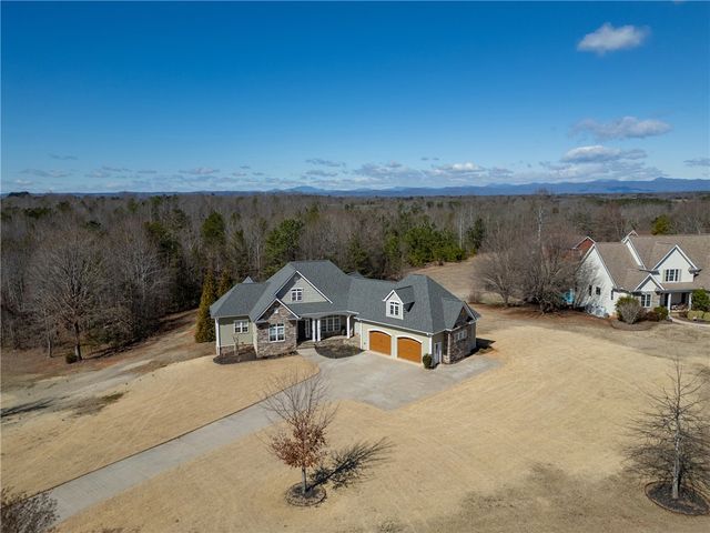 209 Crestridge Drive, Seneca, SC 29672