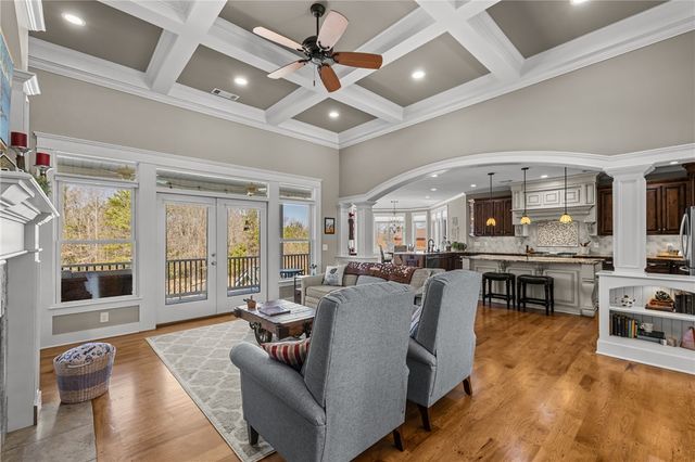 209 Crestridge Drive, Seneca, SC 29672