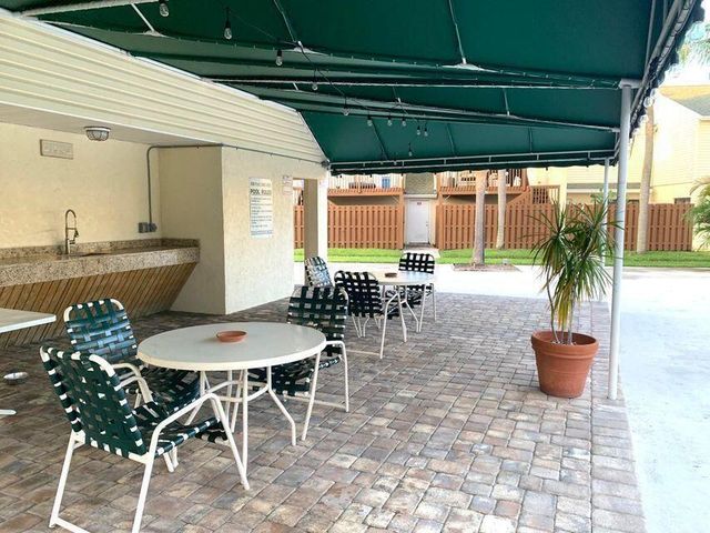 639 Executive Center Drive O-204, West Palm Beach, FL 33401