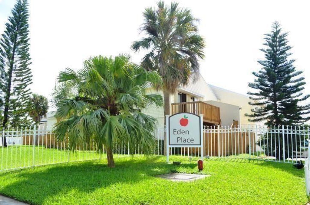639 Executive Center Drive O-204, West Palm Beach, FL 33401