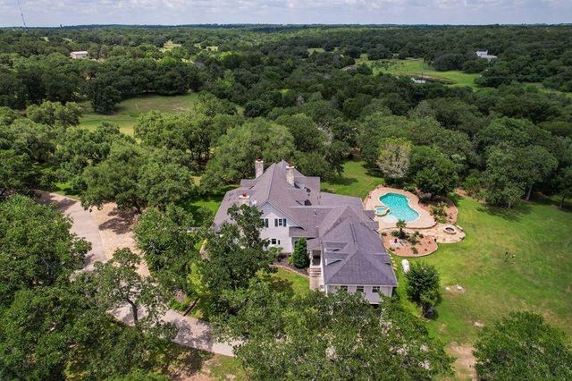1016 High Hill Creek Road, La Grange, TX 78945