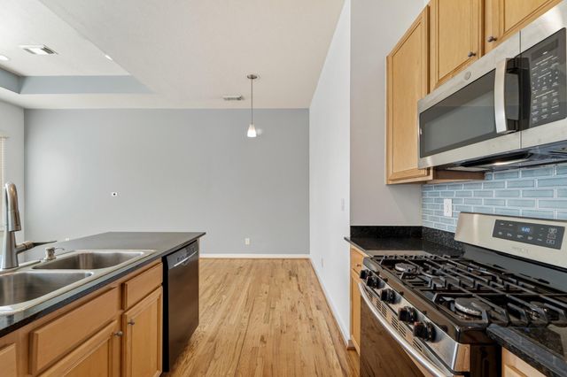 1105 Patterson Street, Houston, TX 77007