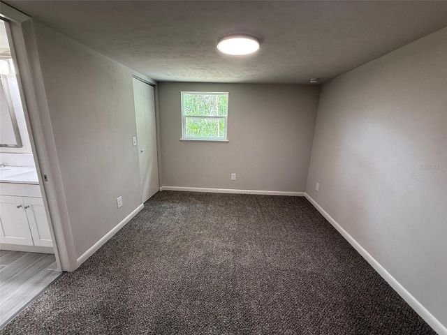 2232 SE 8 PLACE, Gainesville, FL 32641