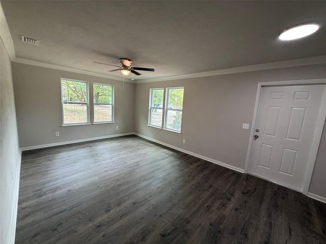 2232 SE 8 PLACE, Gainesville, FL 32641