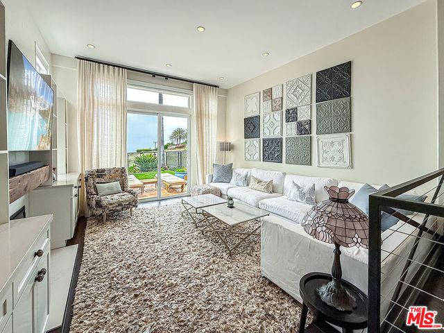 6416 Lunita Road 108, Malibu, CA 90265
