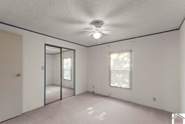 62 Twin Trees Rd, Cadiz, KY 42211