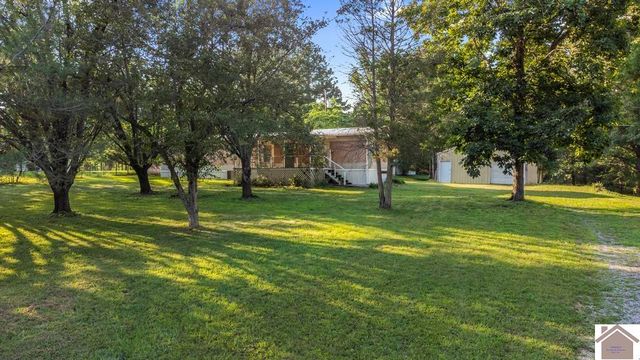62 Twin Trees Rd, Cadiz, KY 42211