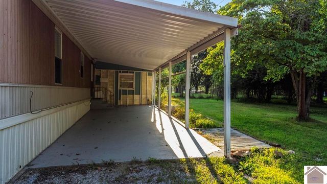 62 Twin Trees Rd, Cadiz, KY 42211