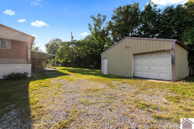 62 Twin Trees Rd, Cadiz, KY 42211