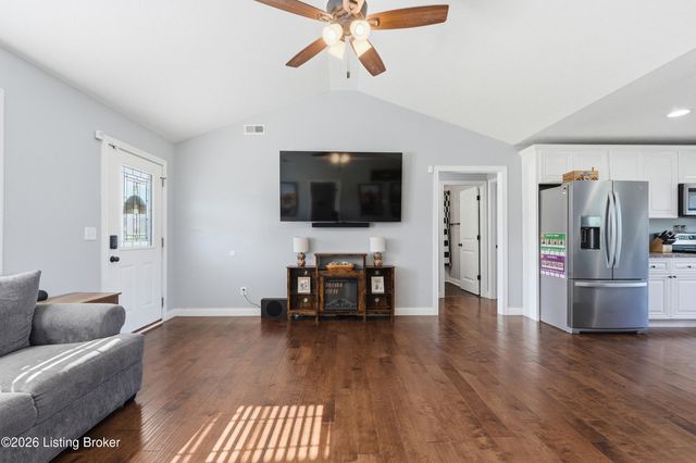 120 Quiet Spring Dr, Bardstown, KY 40004