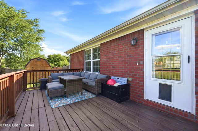 120 Quiet Spring Dr, Bardstown, KY 40004