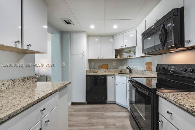 4010 Galt Ocean Dr 207, Fort Lauderdale, FL 33308