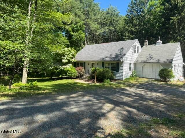 294 Thais Road, Sand Lake, NY 12018