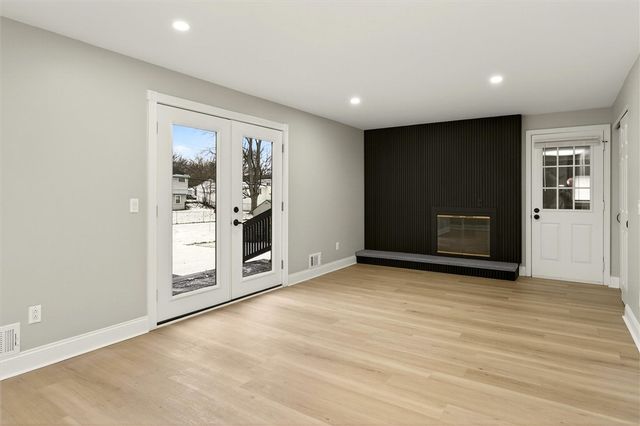 9 Wingate Drive, Gates, NY 14624