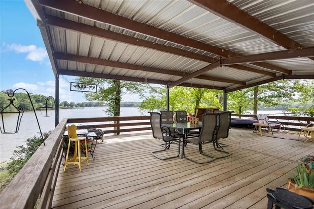 146 County Road 4827, Winnsboro, TX 75494