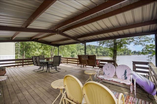 146 County Road 4827, Winnsboro, TX 75494