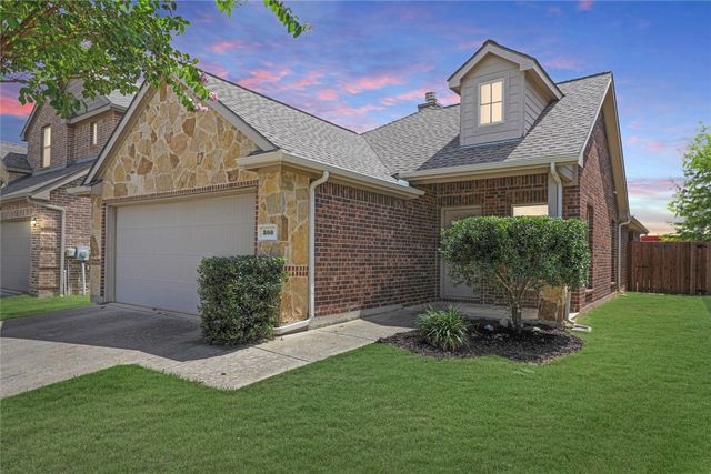 300 Black Bear Drive, Mckinney, TX 75071