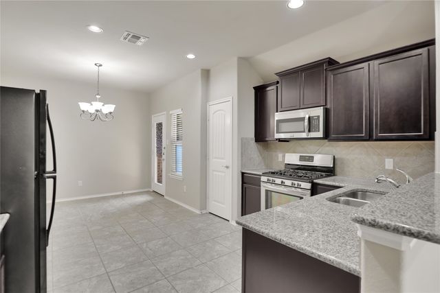 300 Black Bear Drive, Mckinney, TX 75071