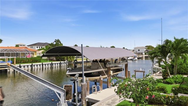 813 Barfield DR, Marco Island, FL 34145
