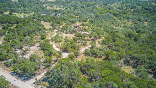 475 Fischer TRL, Wimberley, TX 78676