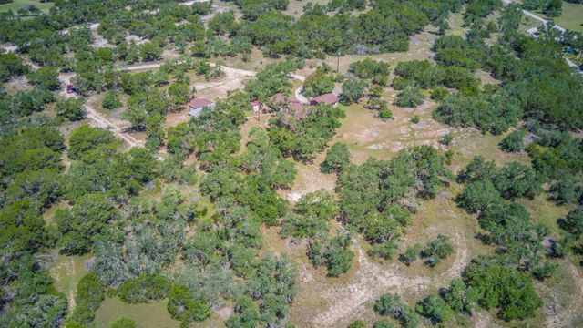 475 Fischer TRL, Wimberley, TX 78676