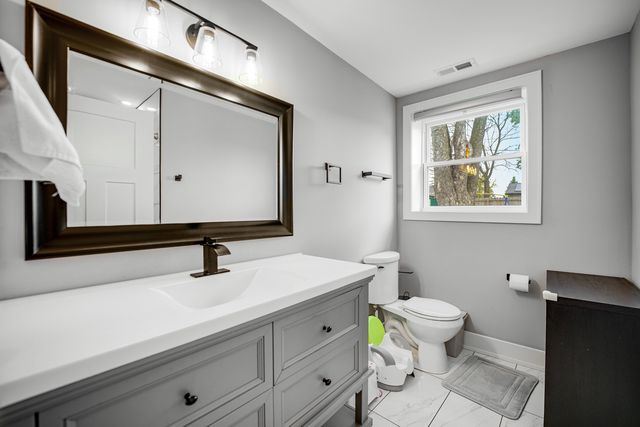 10324 S 81st Avenue, Palos Hills, IL 60465
