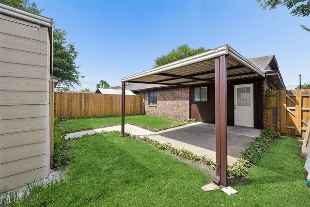 214 Shea Street, Garland, TX 75040